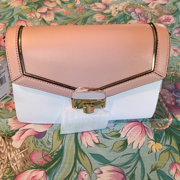 Michael Kors Authentic Designers bag